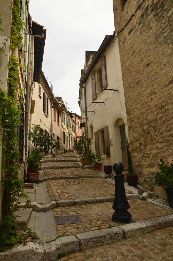 Villa La Pitchoun Des Arenes Arles Exterior foto