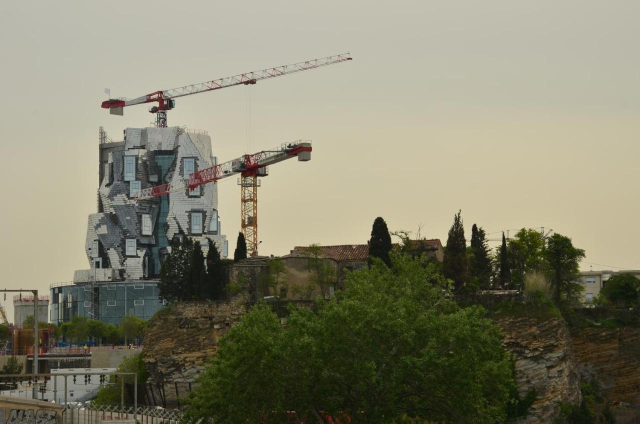 Villa La Pitchoun Des Arenes Arles Exterior foto